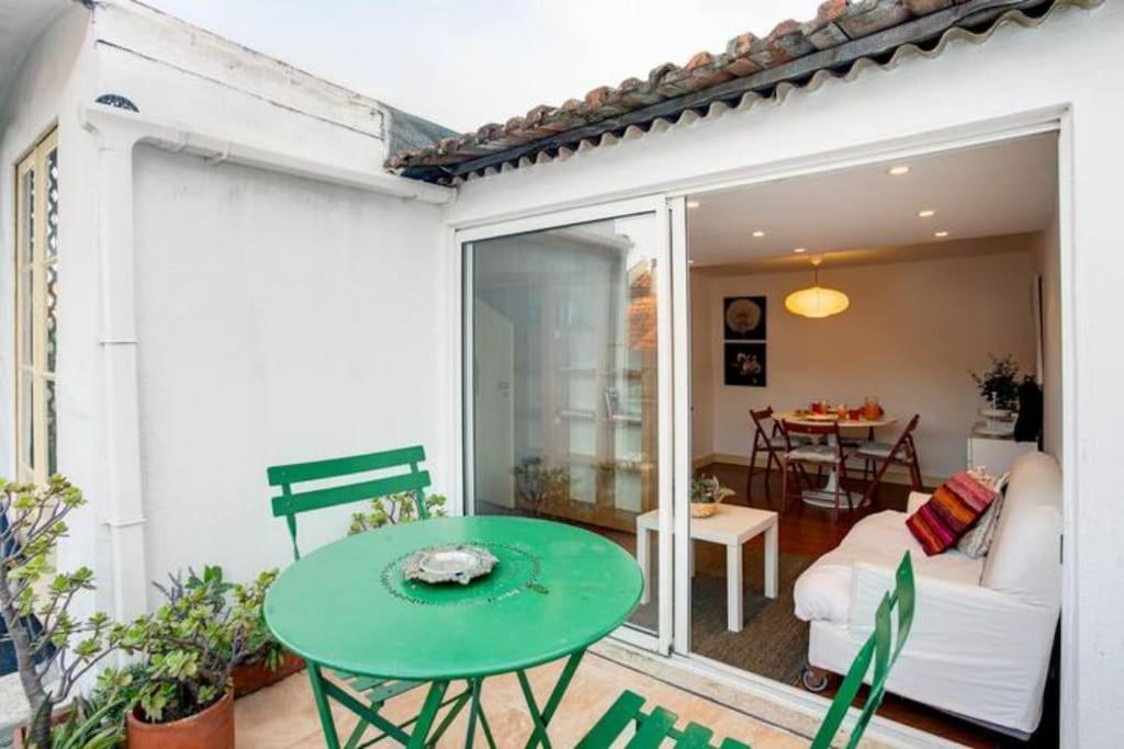 Balcony Apartment In Lisbon Center Екстер'єр фото